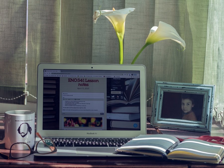 Photo "How to Choose the Right Online Course for Your Career Goals"