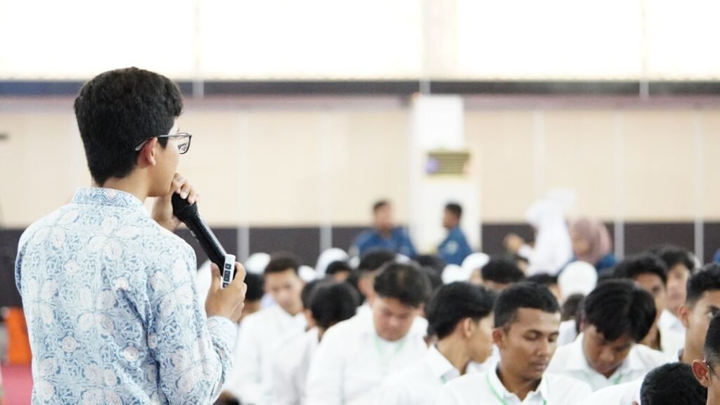 Photo master facilitator