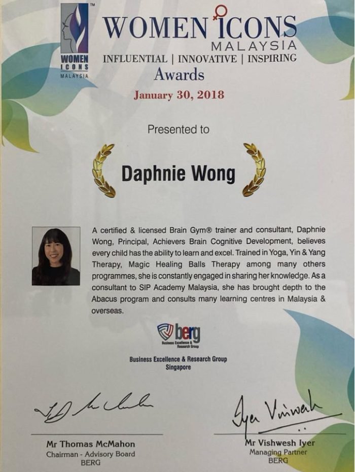 women icon award